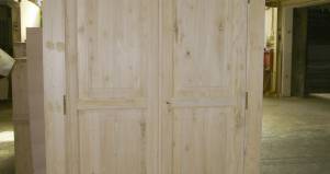 Armadio scarpiera in legno su misura